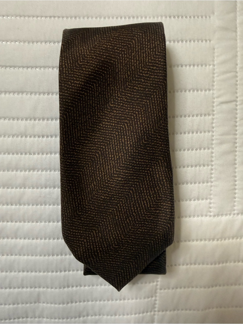 Brown Herringbone 100 % Silk Tie - Picture 2 of 4